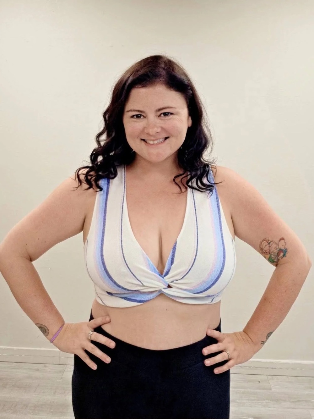 Ron Jon Surf Shop White Striped Twist-Front Crop Top - Size XL